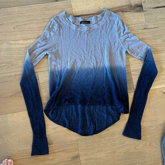 Ombré long sleeve - Picture 1 of 3
